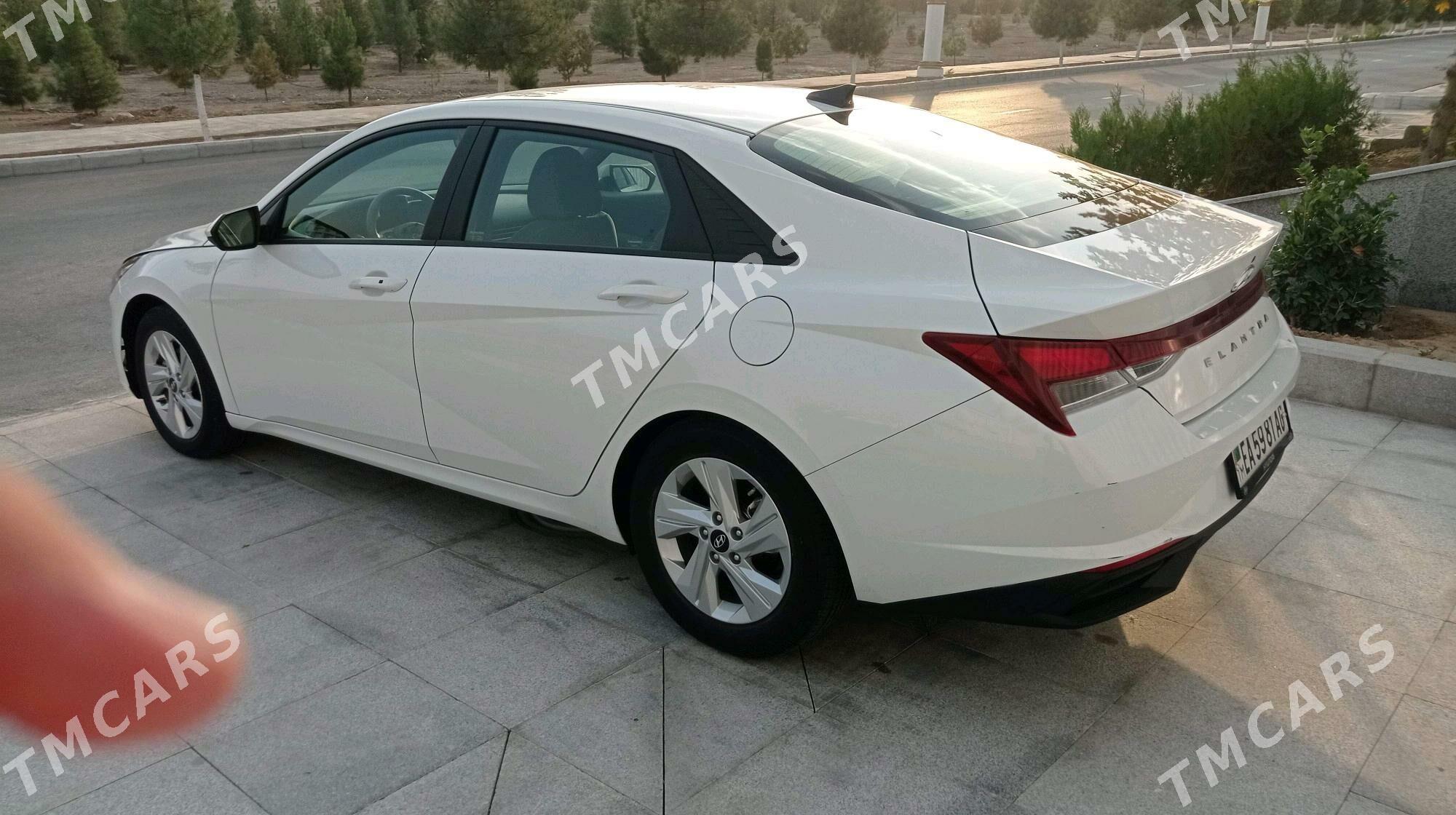 Hyundai Elantra 2021 - 250 000 TMT - Ашхабад - img 3