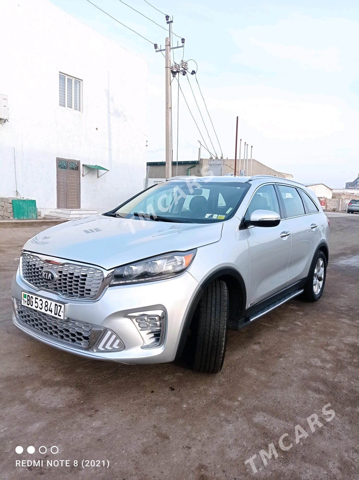 Kia Sorento 2019 - 250 000 TMT - Дашогуз - img 5