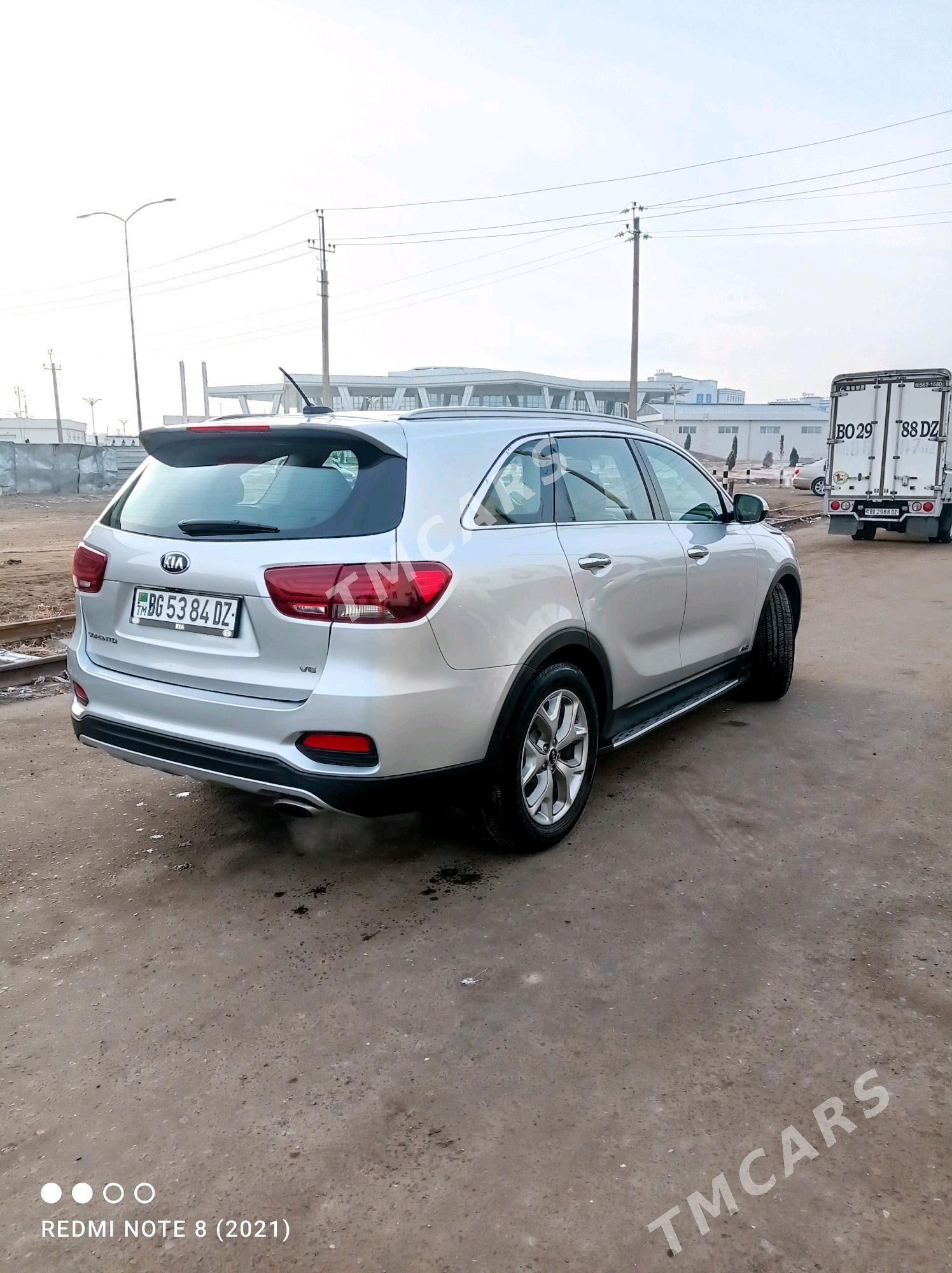 Kia Sorento 2019 - 250 000 TMT - Дашогуз - img 6