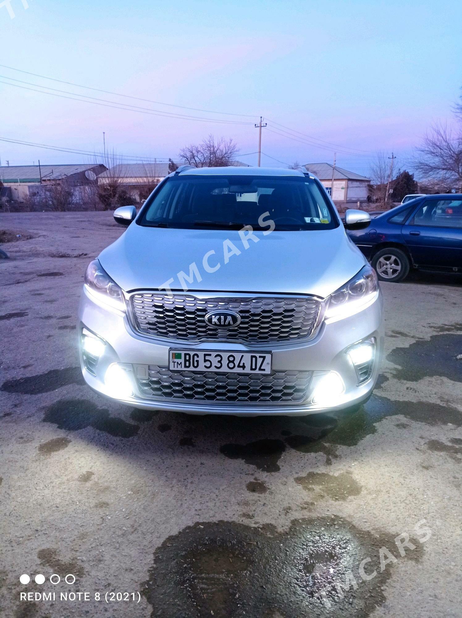 Kia Sorento 2019 - 250 000 TMT - Дашогуз - img 9