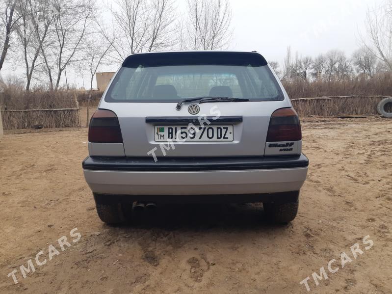 Volkswagen Golf 1993 - 44 000 TMT - етр. Туркменбаши - img 3