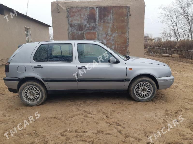 Volkswagen Golf 1993 - 44 000 TMT - етр. Туркменбаши - img 2