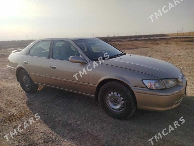 Toyota Camry 2000 - 150 000 TMT - Türkmenbaşy etr. - img 3