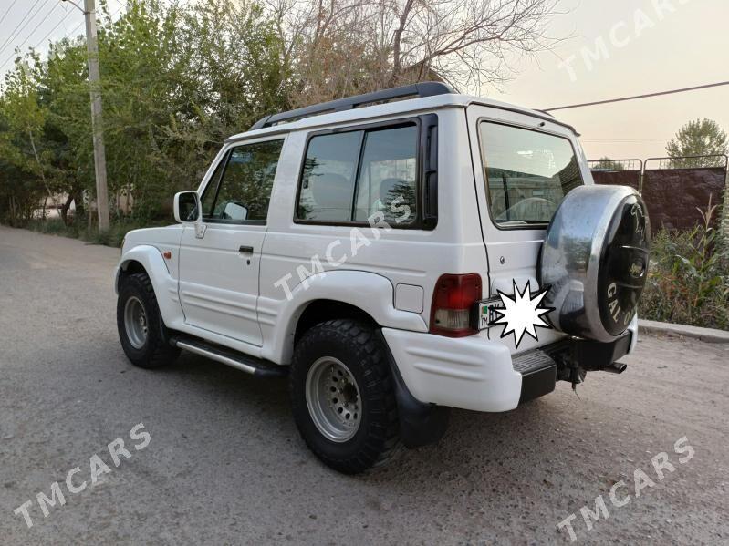 Hyundai Galloper 1999 - 75 000 TMT - Кёнеургенч - img 6