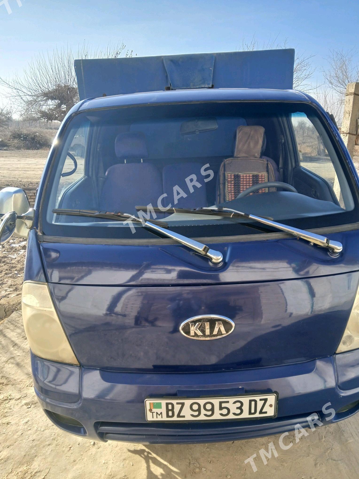 Kia Bongo 2004 - 110 000 TMT - Şabat etr. - img 2