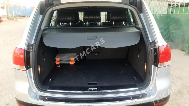 Volkswagen Touareg 2005 - 75 000 TMT - Balkanabat - img 4