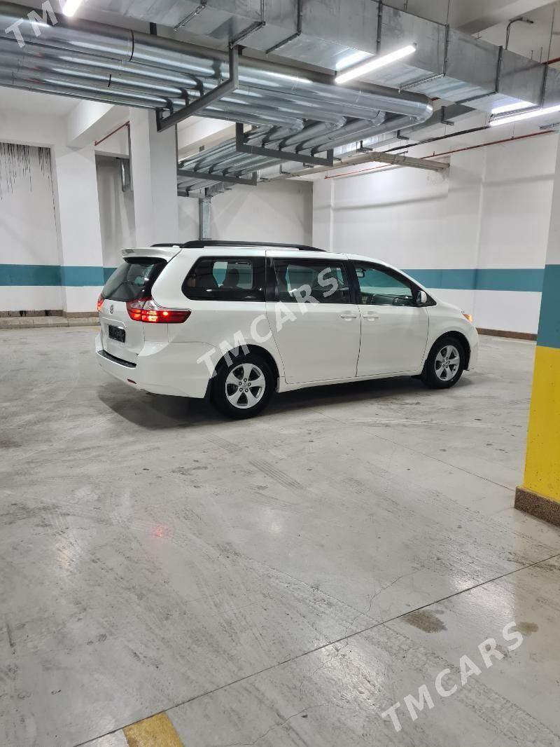 Toyota Sienna 2018 - 346 000 TMT - Ашхабад - img 7