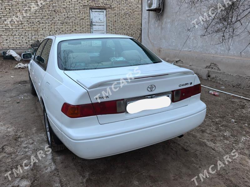 Toyota Camry 2000 - 120 000 TMT - Türkmenbaşy etr. - img 3