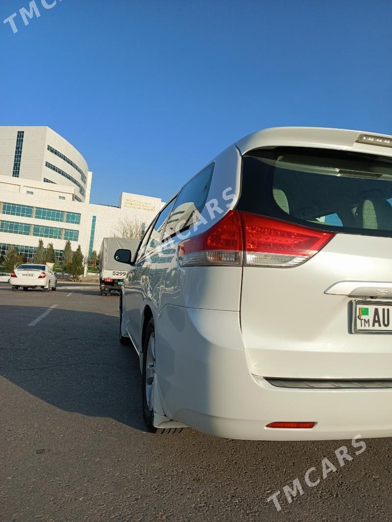 Toyota Sienna 2012 - 265 000 TMT - Гуртли - img 5