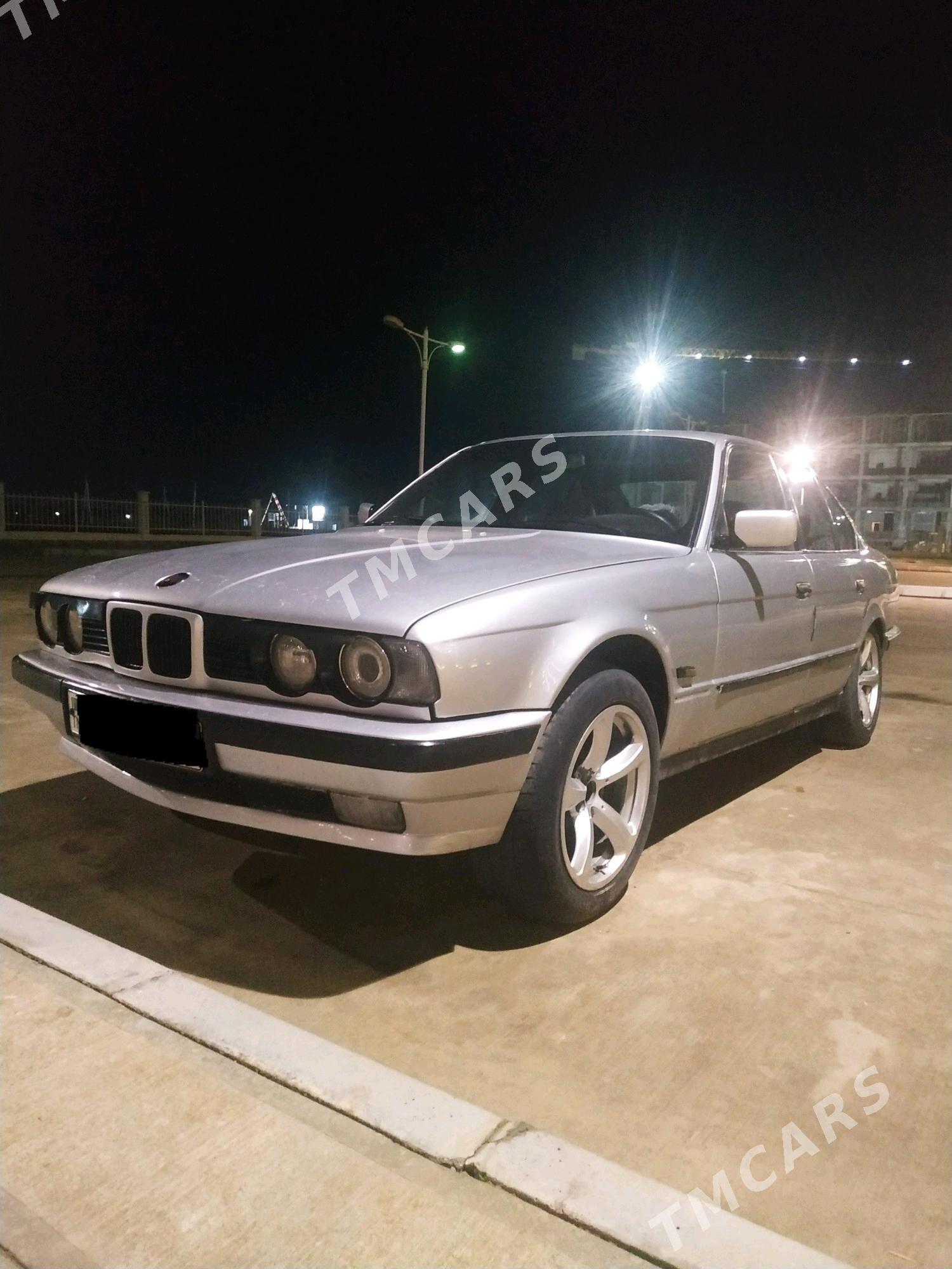 BMW E34 1990 - 40 000 TMT - Фарап - img 2