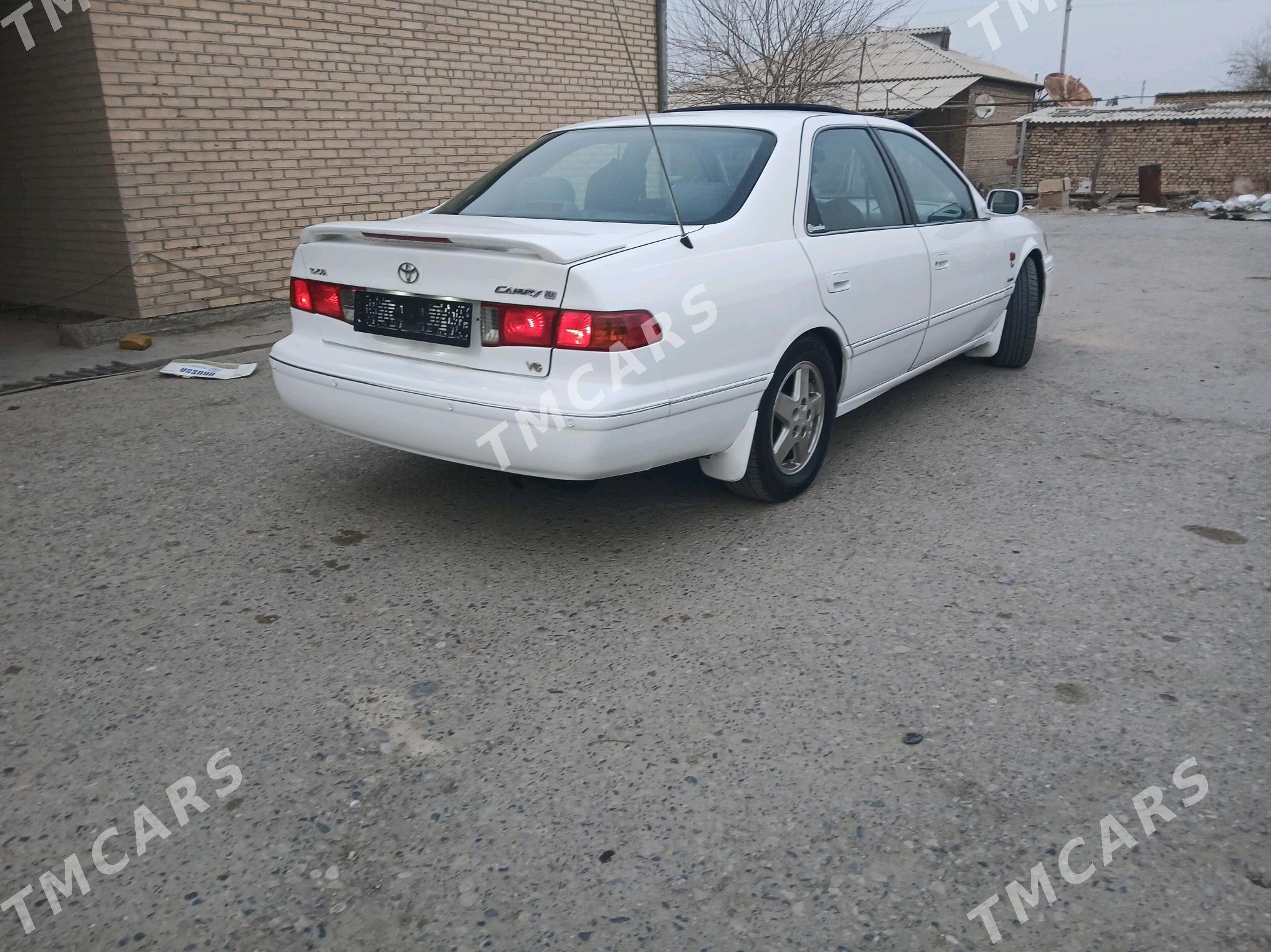 Toyota Camry 2000 - 150 000 TMT - Mary - img 5