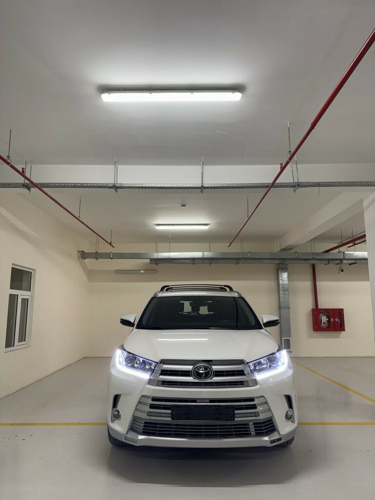 Toyota Highlander 2019 - 455 000 TMT - Aşgabat - img 8