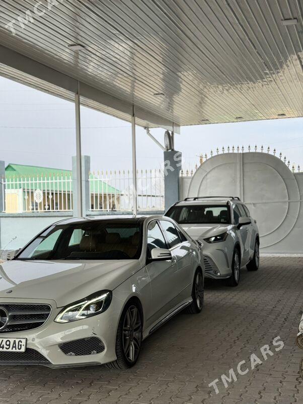 Mercedes-Benz E-Class 2012 - 395 000 TMT - Ашхабад - img 3