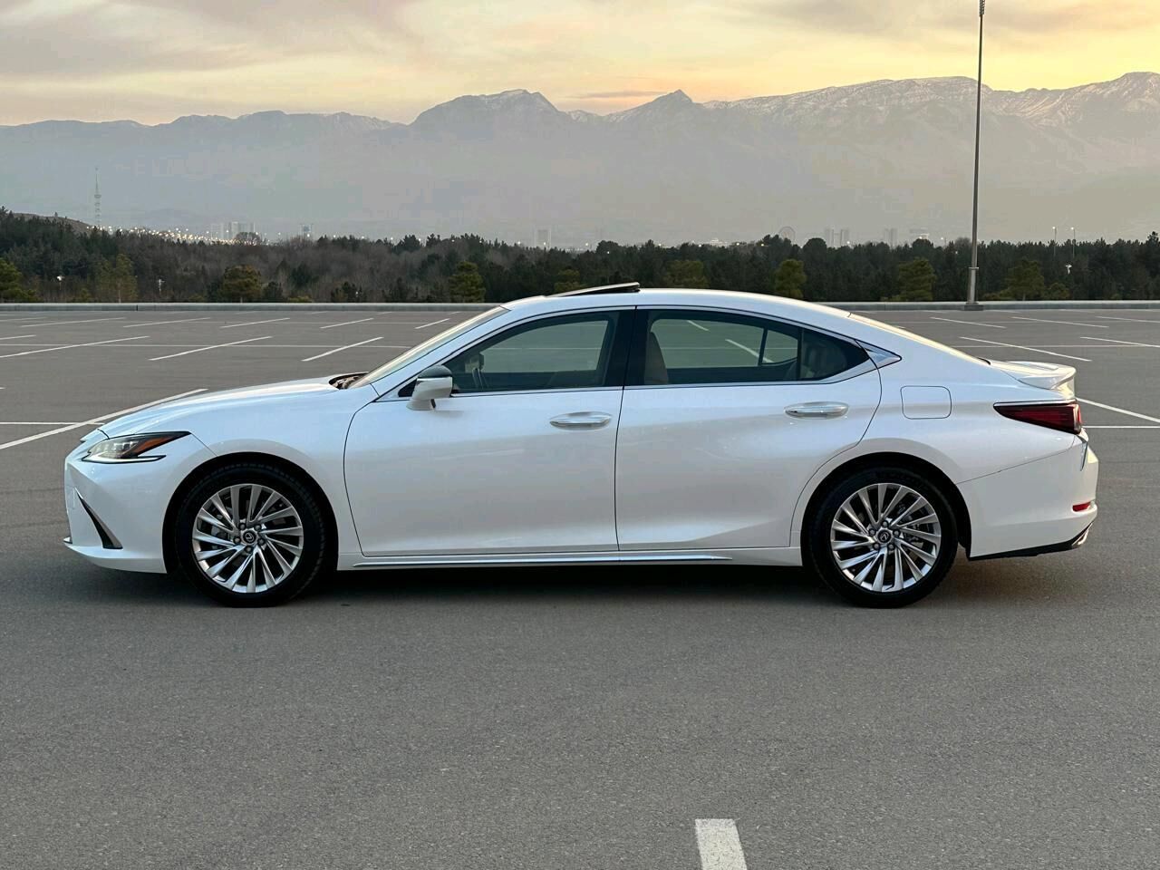 Lexus ES 350 2019 - 618 000 TMT - Aşgabat - img 3