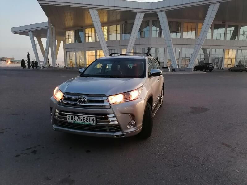 Toyota Highlander 2019 - 390 000 TMT - Балканабат - img 10