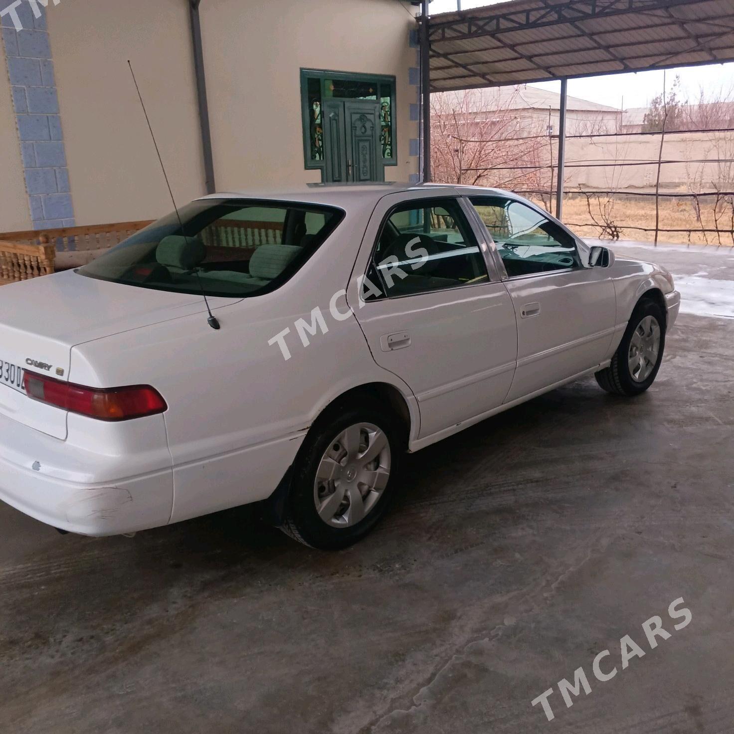 Toyota Camry 1997 - 110 000 TMT - Köneürgenç - img 4