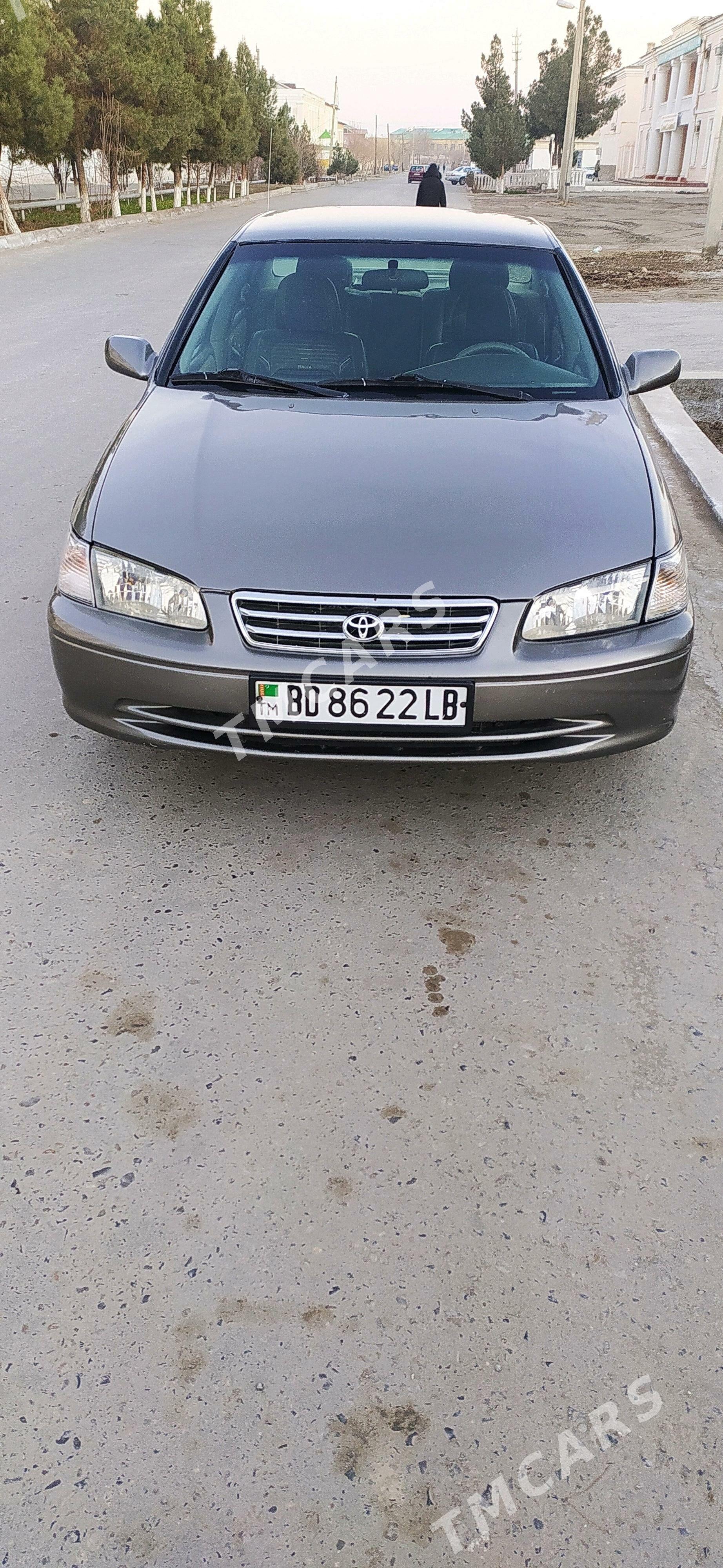 Toyota Camry 2001 - 125 000 TMT - Чарджоу - img 4