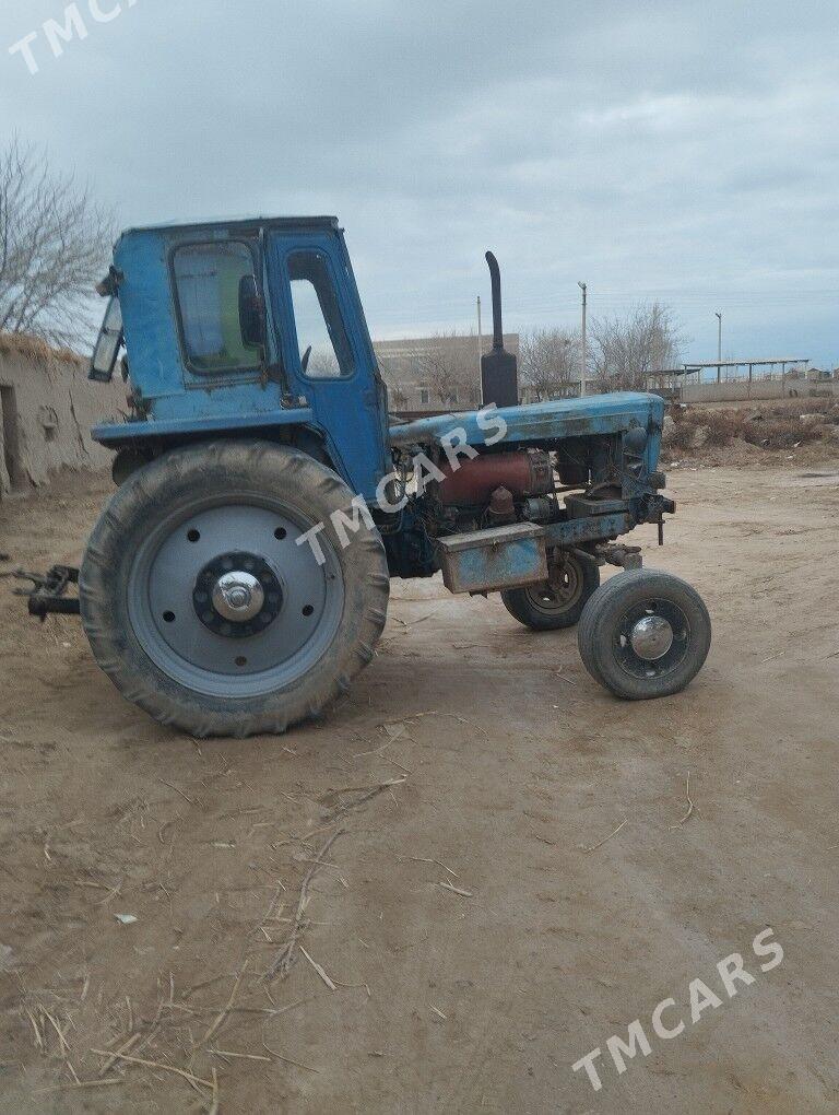 MTZ T-28 1992 - 50 000 TMT - Gazojak - img 3