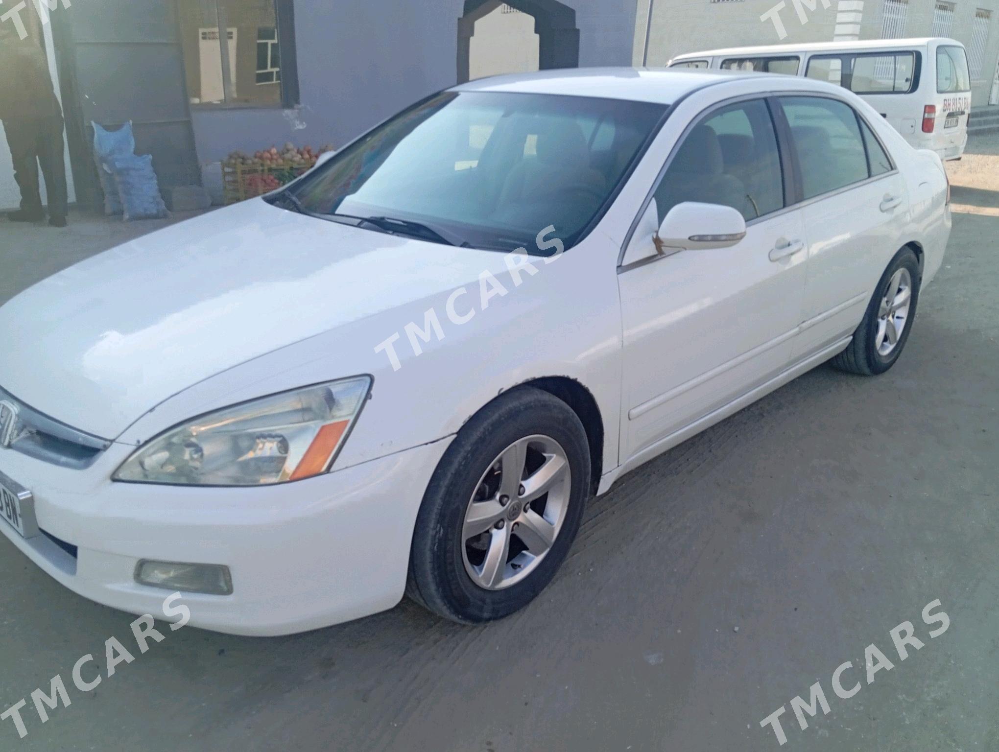 Honda Accord 2005 - 90 000 TMT - Гумдаг - img 3