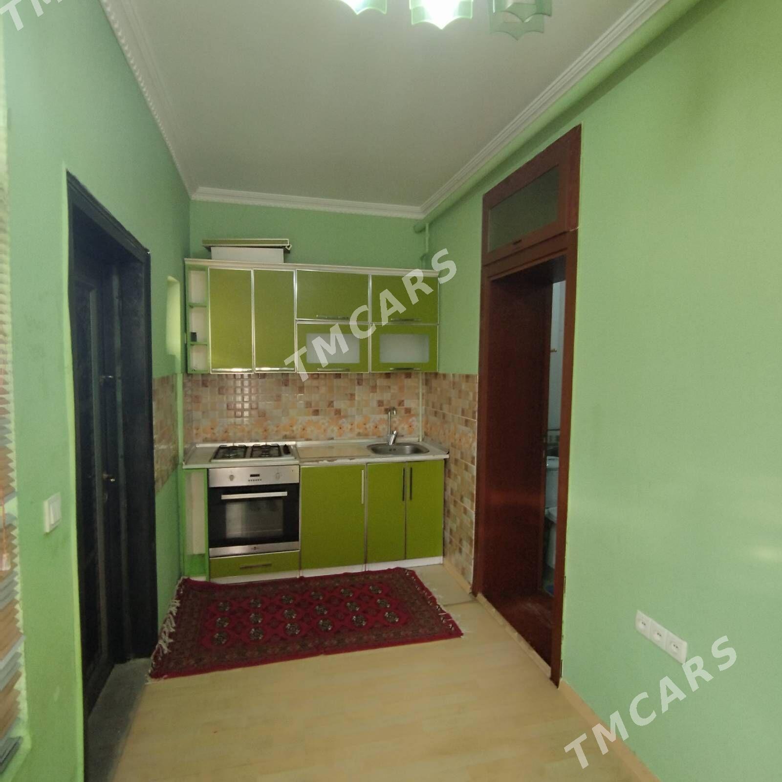 9 mkr 1 etaz 3 kom 65m² - Ашхабад - img 6