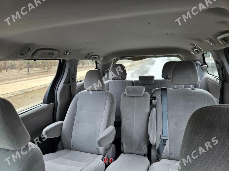 Toyota Sienna 2015 - 281 000 TMT - Aşgabat - img 6