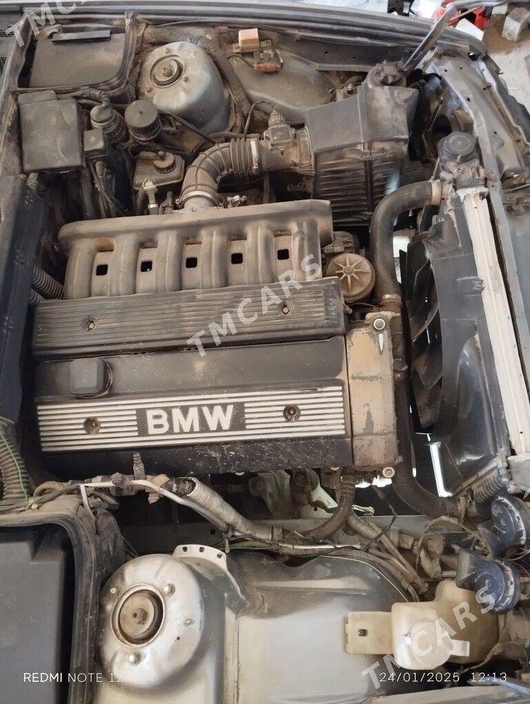 BMW 525 1992 - 58 000 TMT - Мары - img 5