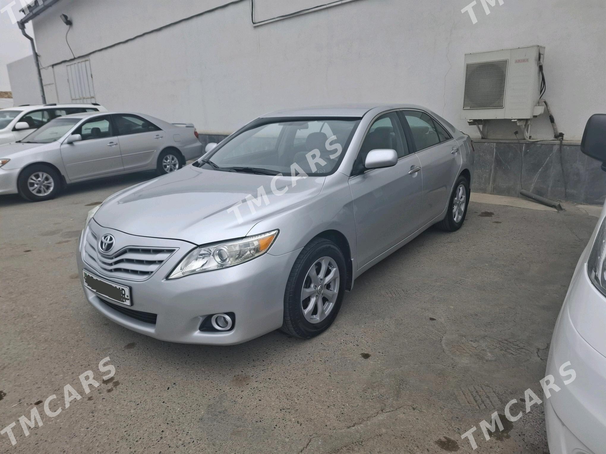 Toyota Camry 2010 - 180 000 TMT - Mary - img 3