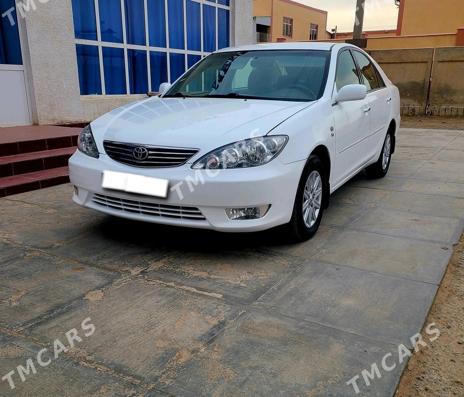 Toyota Camry 2005 - 185 000 TMT - Мары - img 2