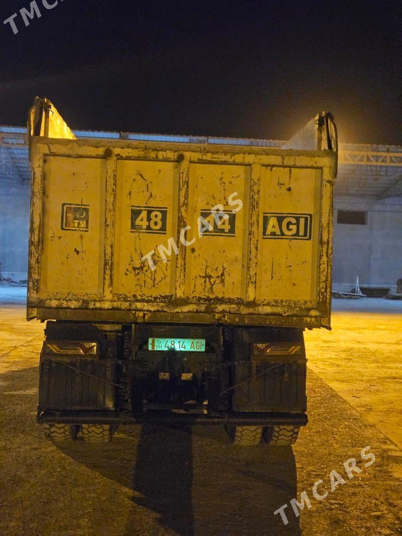 Kamaz 6520 2015 - 400 000 TMT - Gökdepe - img 3