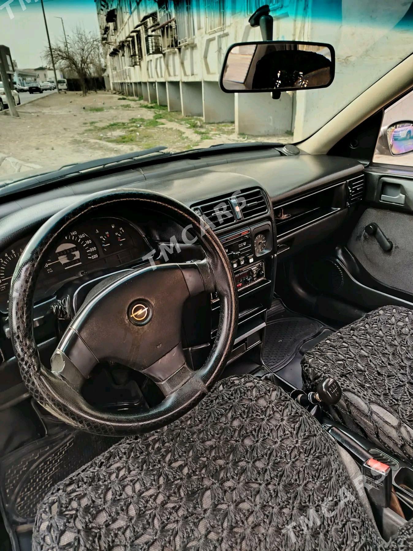 Opel Vectra 1992 - 30 000 TMT - Мары - img 5