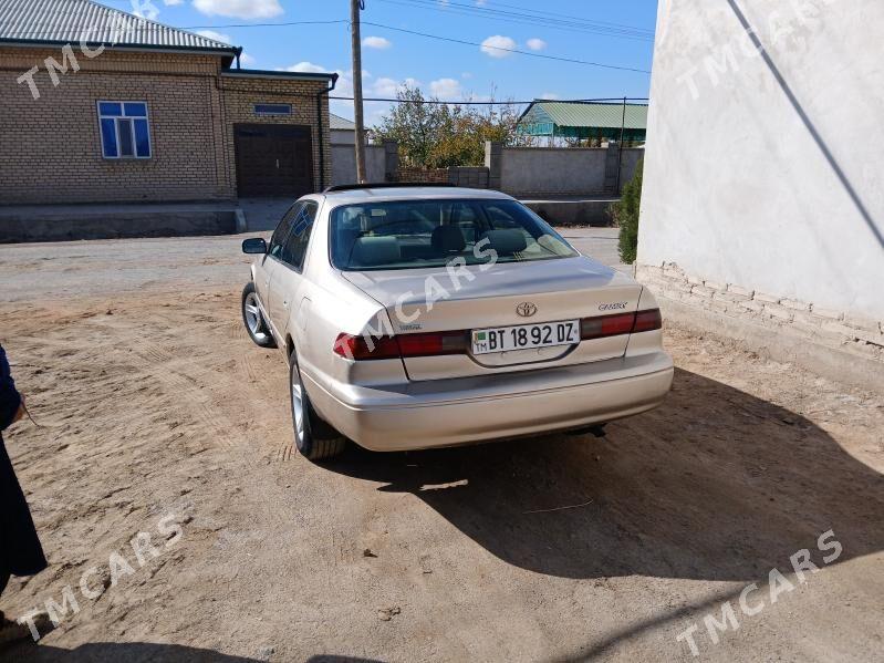 Toyota Camry 1998 - 100 000 TMT - Şabat etr. - img 3