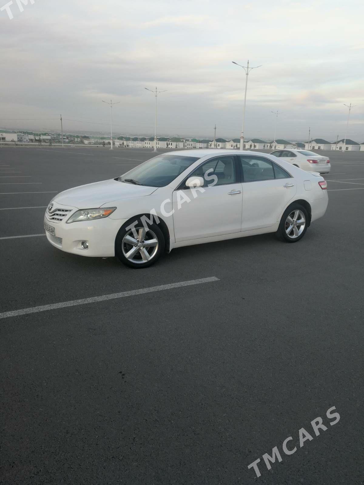 Toyota Camry 2010 - 130 000 TMT - Ашхабад - img 2