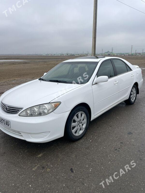 Toyota Camry 2002 - 170 000 TMT - Гарадамак - img 4