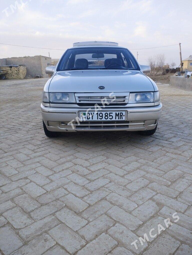 Opel Vectra 1991 - 40 000 TMT - Байрамали - img 5