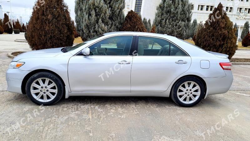 Toyota Camry 2010 - 122 000 TMT - Дашогуз - img 3