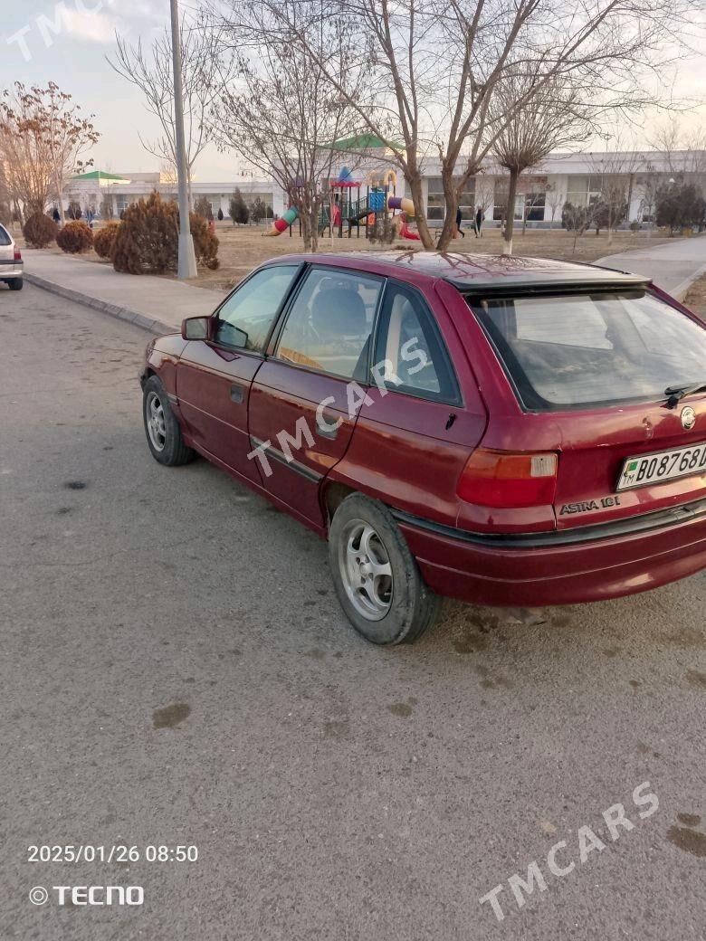 Opel Astra 1993 - 30 000 TMT - Дашогуз - img 2