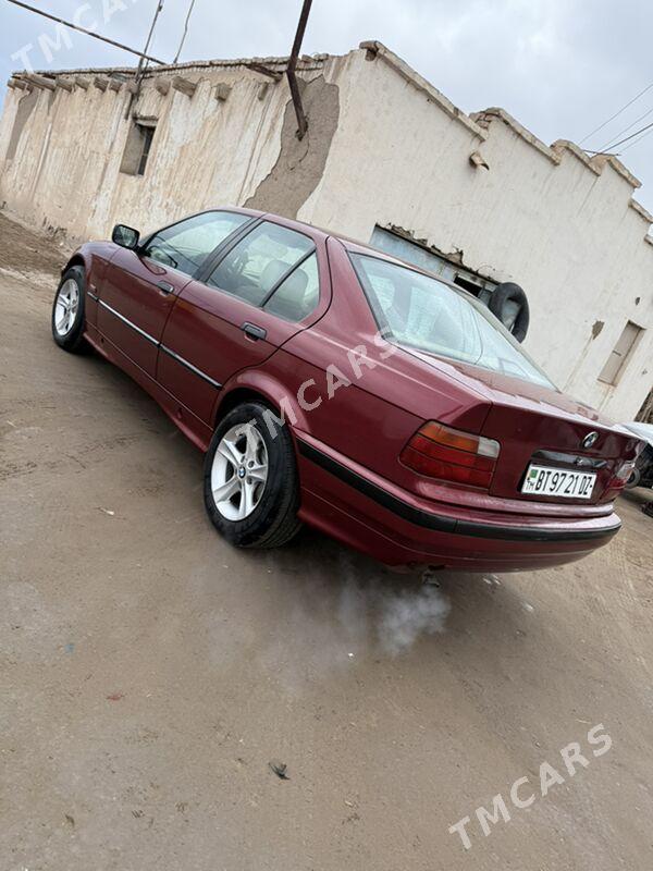 BMW 3 Series 1994 - 50 000 TMT - Шабатский этрап - img 3