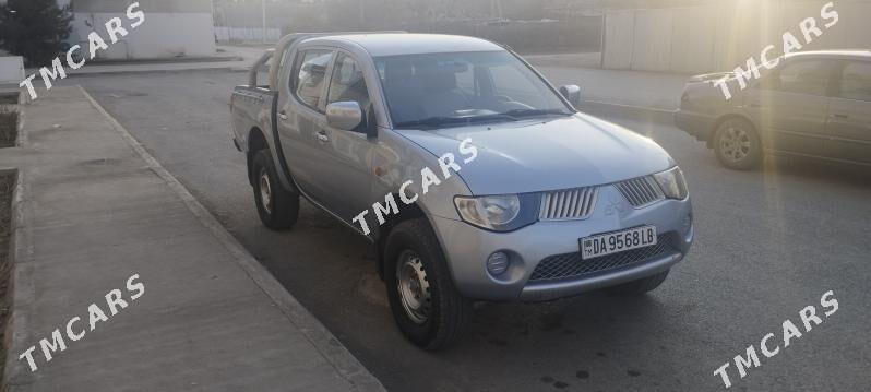 Mitsubishi L200 2008 - 150 000 TMT - Türkmenabat - img 2