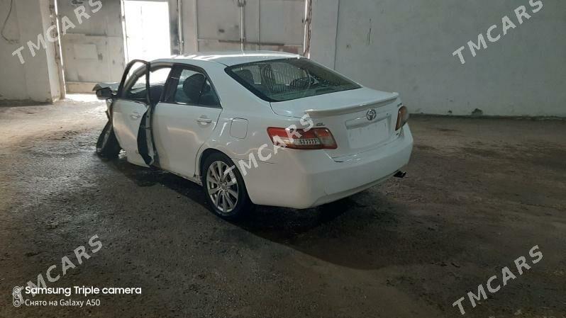 Toyota Camry 2010 - 74 000 TMT - Мары - img 4