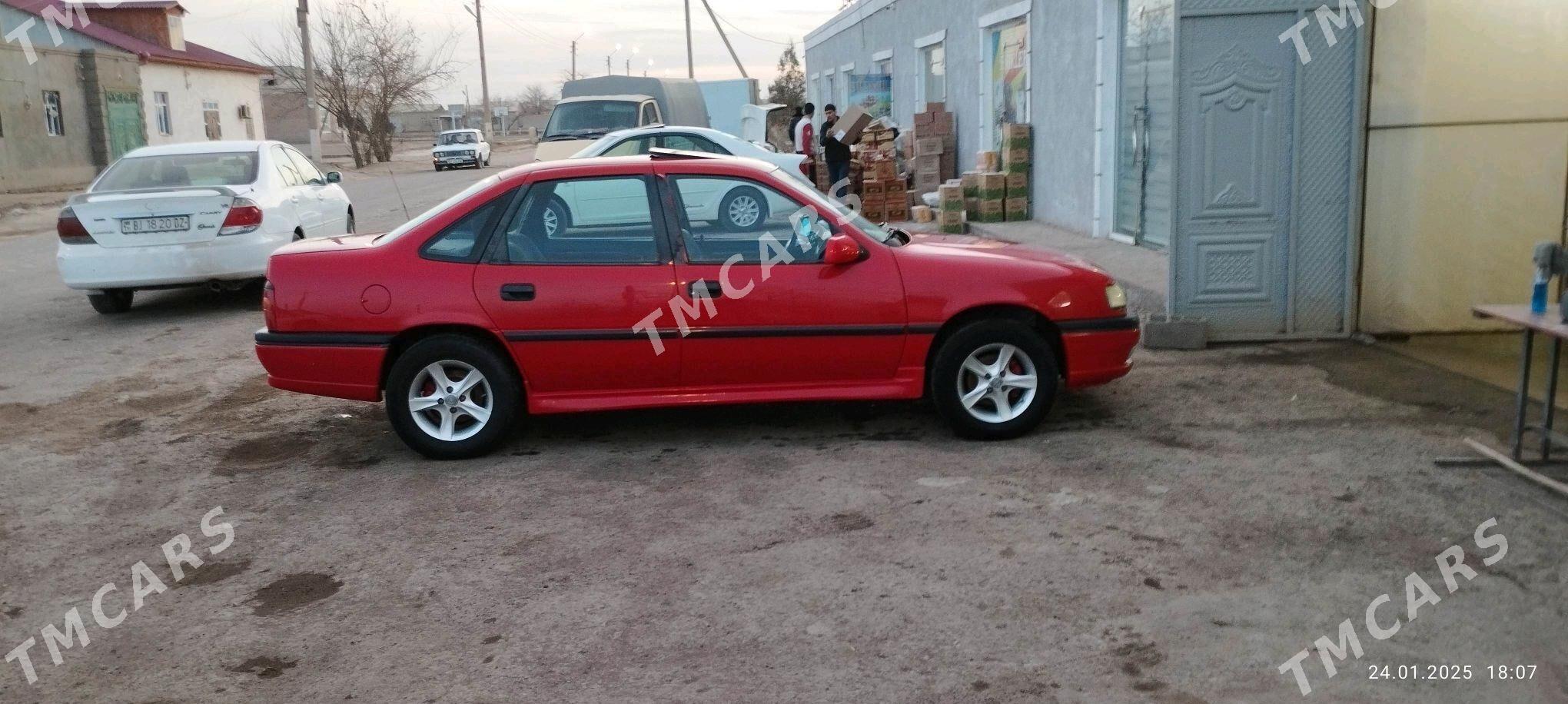 Opel Vectra 1993 - 40 000 TMT - Акдепе - img 4