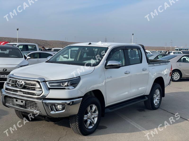 Toyota Hilux 2024 - 695 000 TMT - Ашхабад - img 3