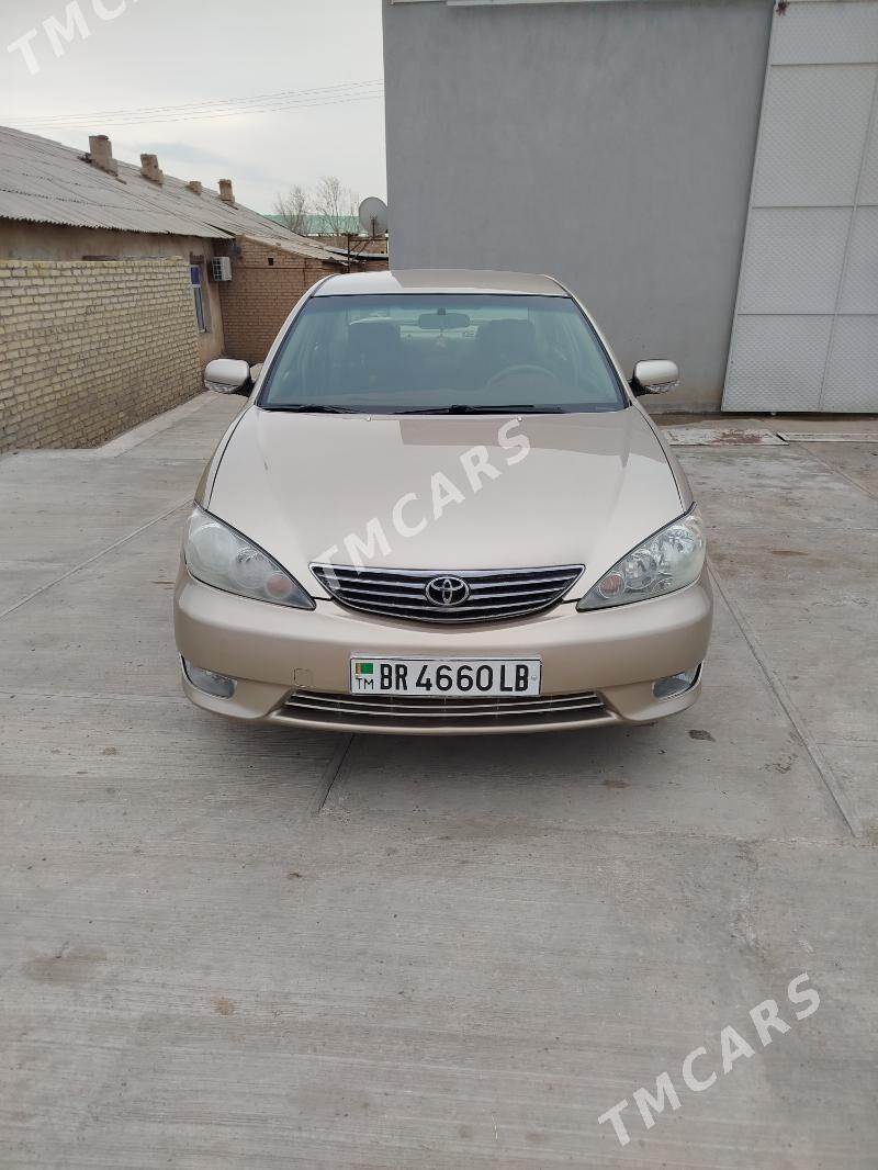 Toyota Camry 2002 - 130 000 TMT - Çärjew - img 3