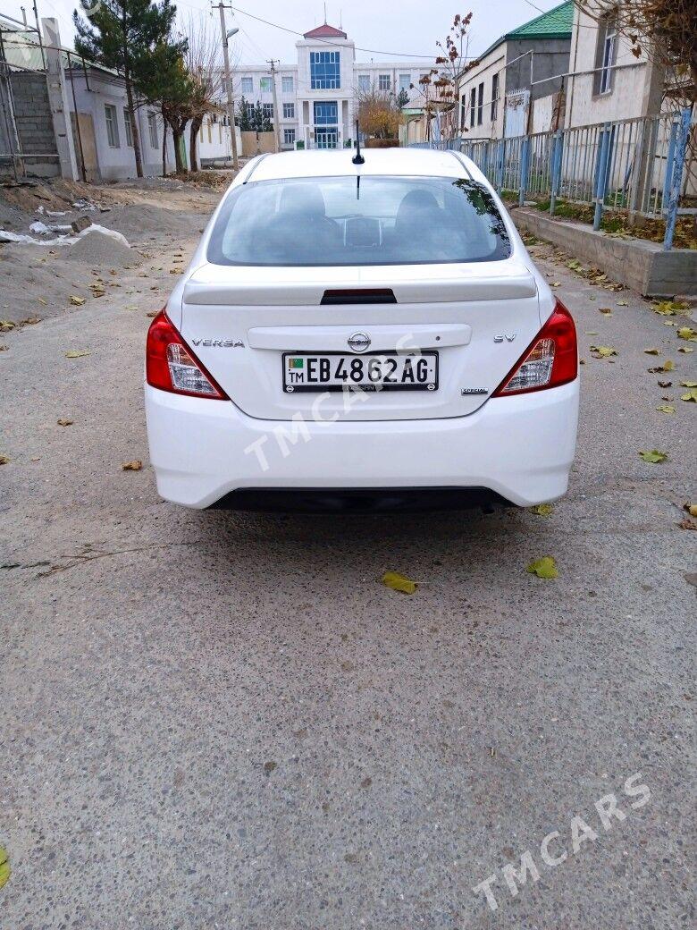 Nissan Versa 2018 - 126 000 TMT - Aşgabat - img 4