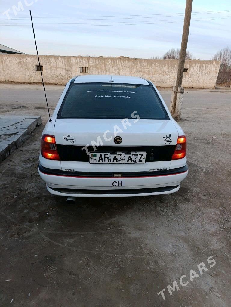 Opel Astra 1992 - 33 000 TMT - Шабатский этрап - img 3