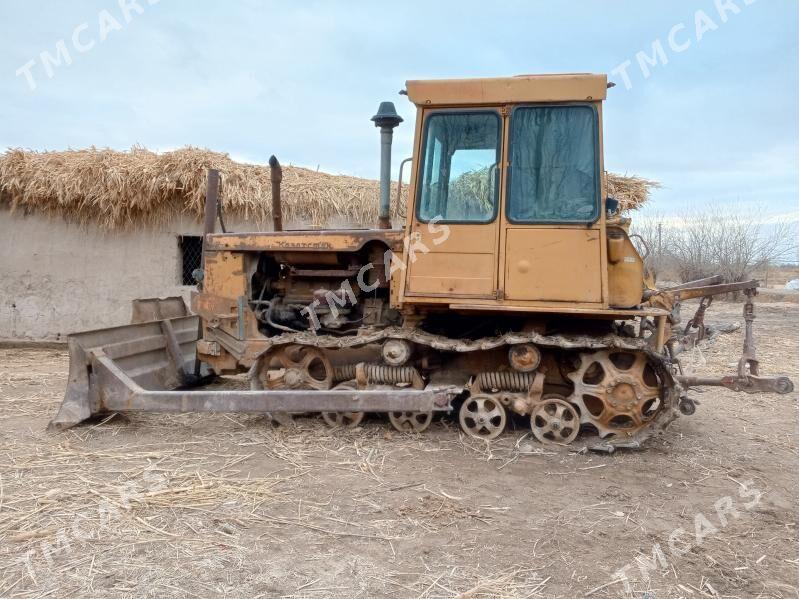 MTZ 82 1985 - 30 000 TMT - Boldumsaz - img 3