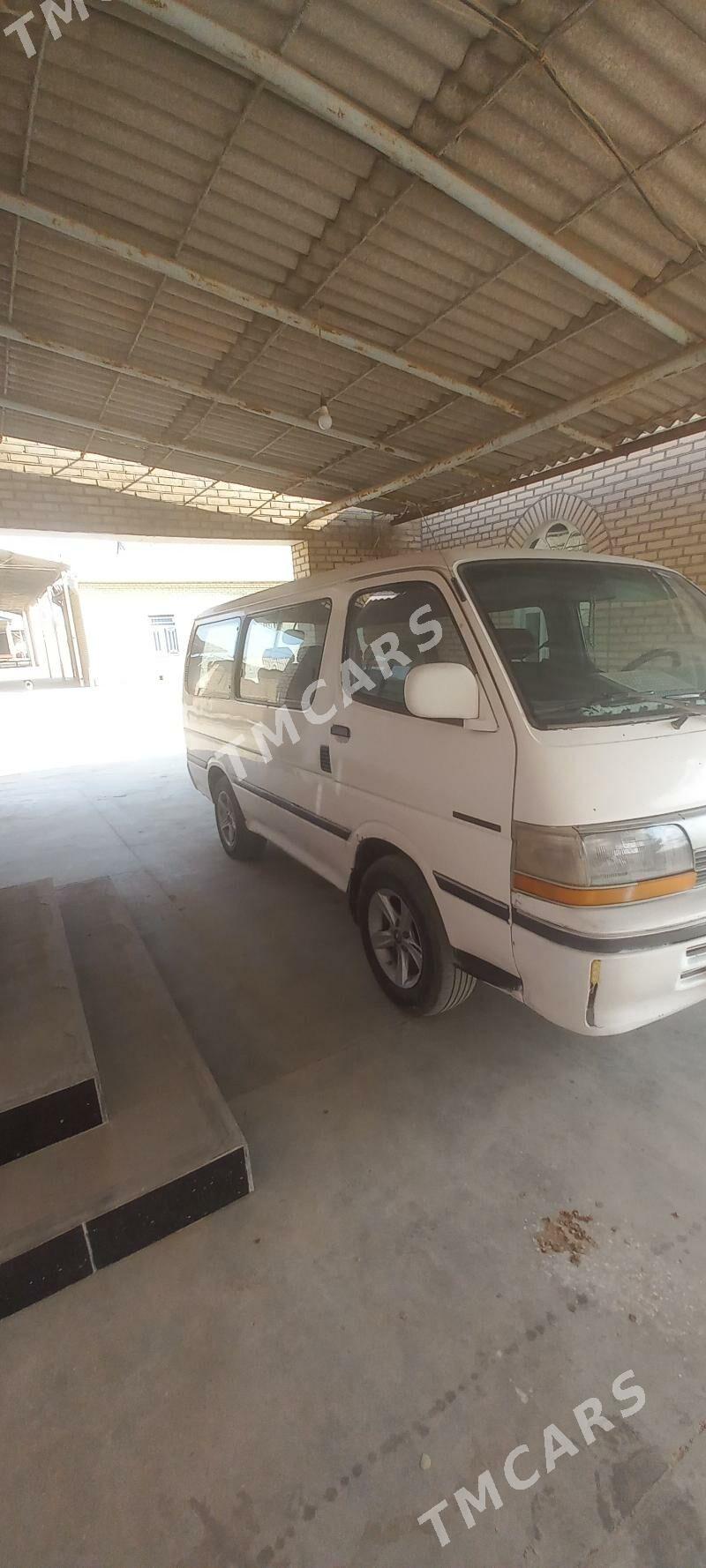 Toyota Hiace 1995 - 45 000 TMT - Mary - img 2