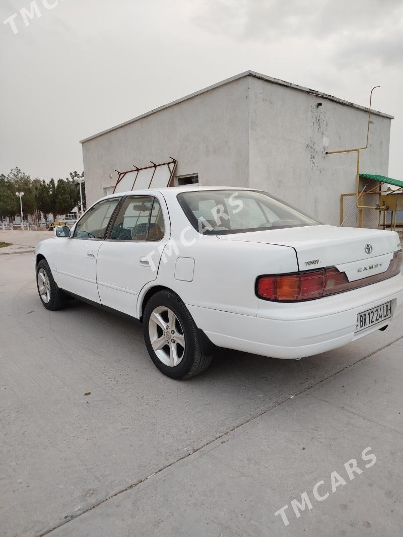 Toyota Camry 1993 - 70 000 TMT - Сакар - img 3