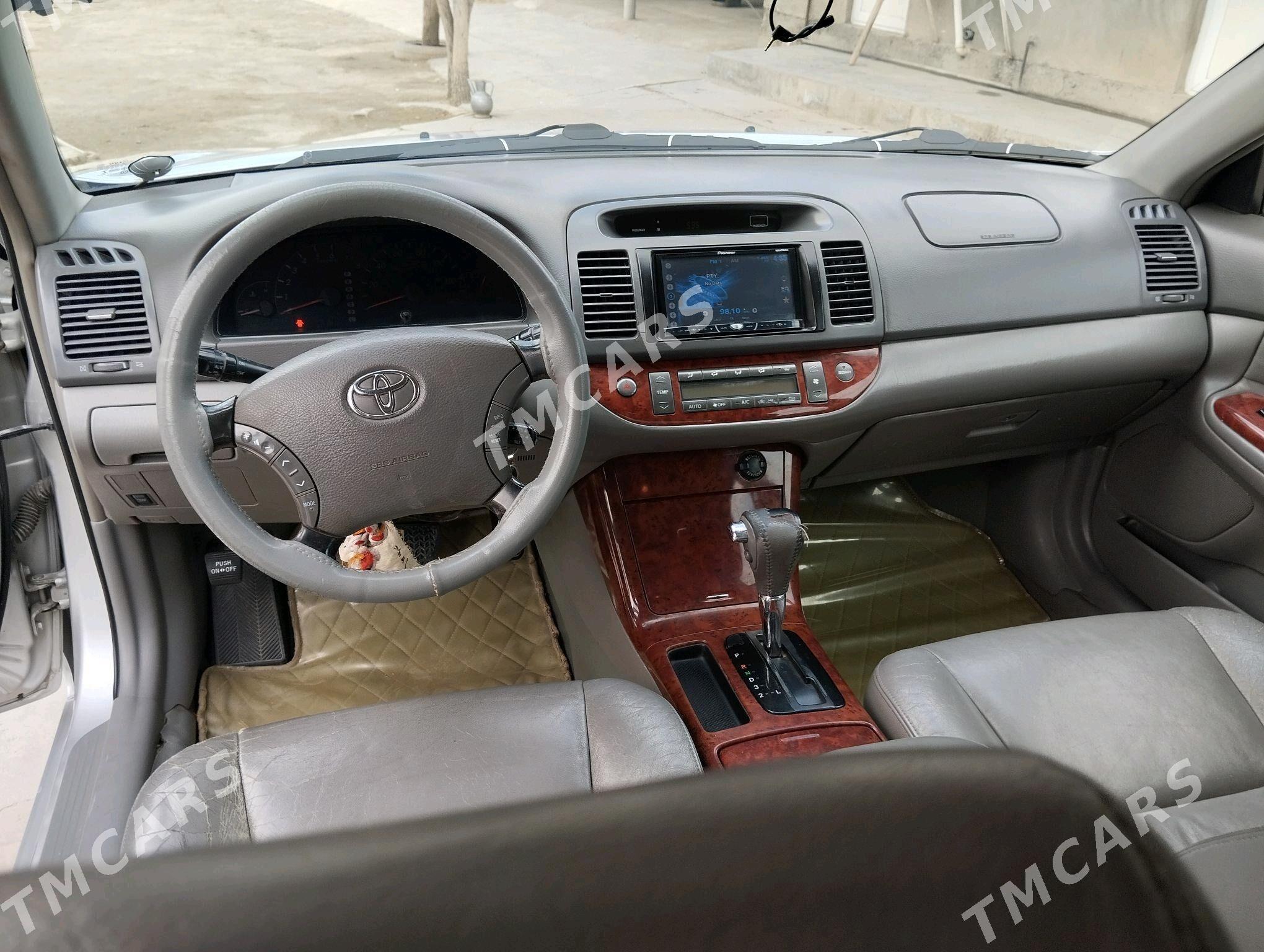 Toyota Camry 2005 - 180 000 TMT - Gökdepe - img 4