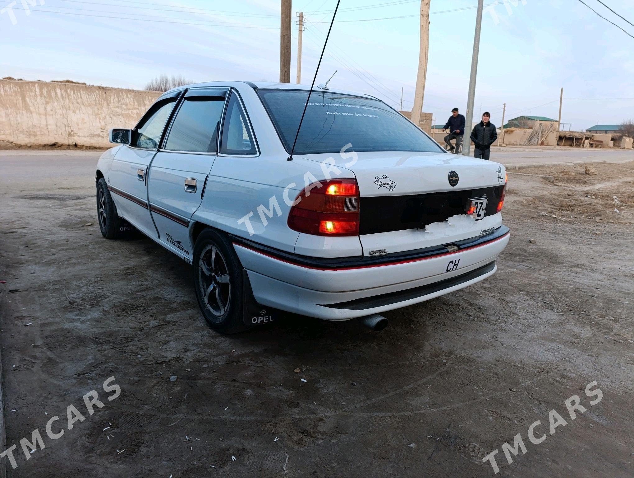 Opel Astra 1992 - 33 000 TMT - Шабатский этрап - img 7