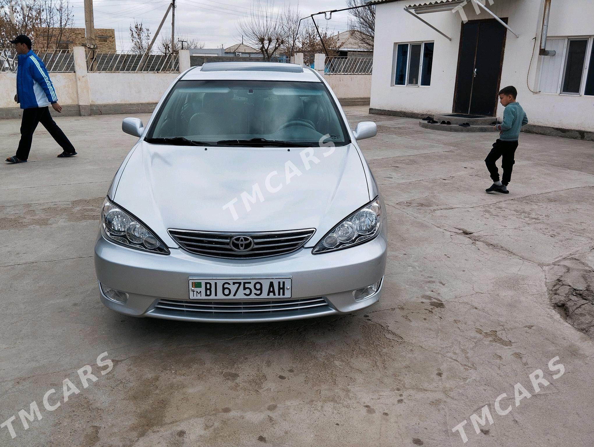 Toyota Camry 2005 - 180 000 TMT - Gökdepe - img 8